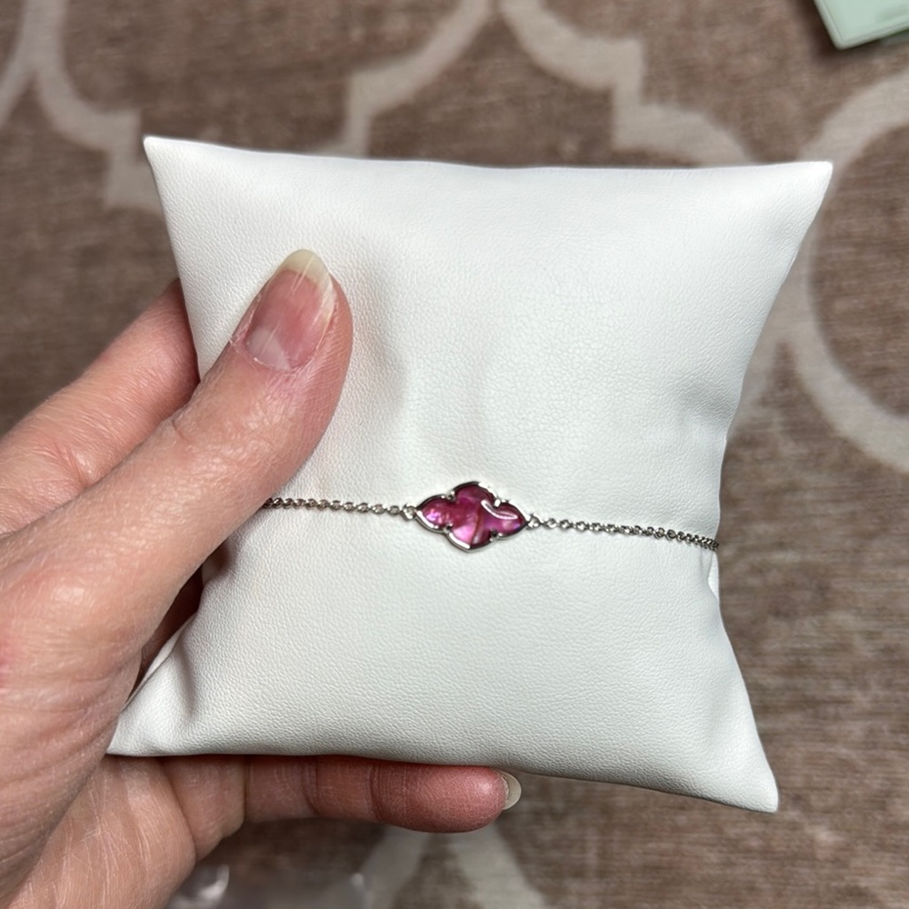 NWT Kendra Scott framed Abbie Bracelet - Picture 3 of 6
